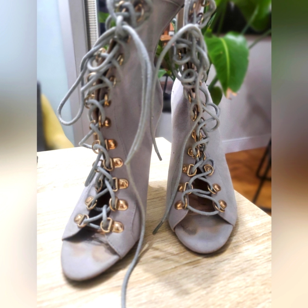 Ego, Laced Heels, Size 9, Gray